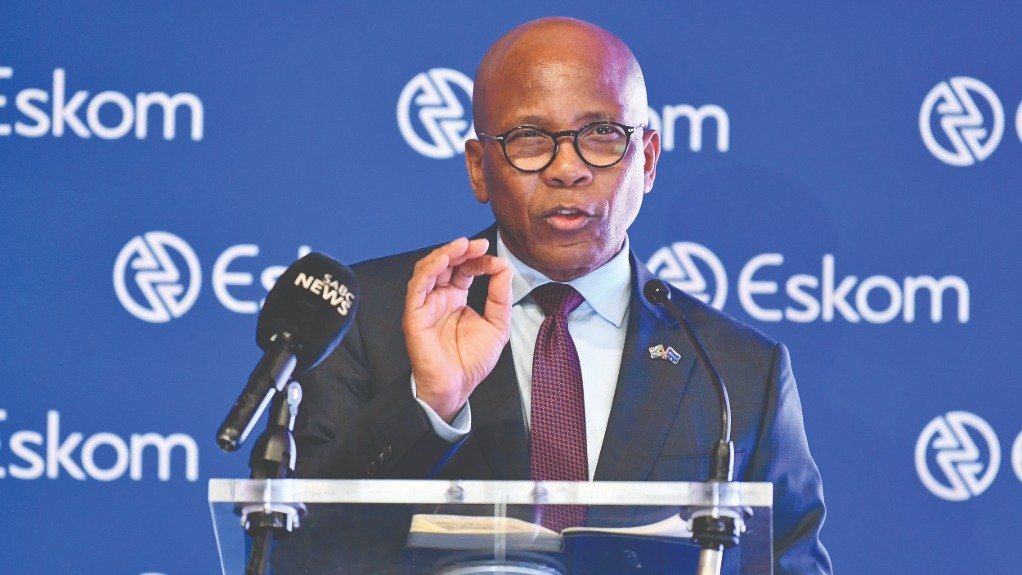 South Africa should hold off on transferring assets to a separate transmission company as part of Eskom grid reform until the government addresses certain risks.